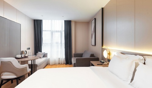 Executive Double Room, City View