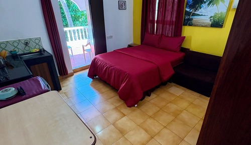 Standard Room, 1 Bedroom, Garden View