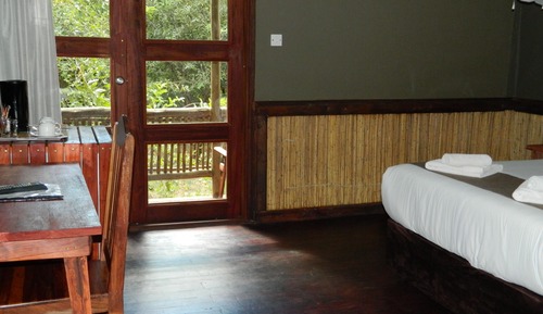 Chalet (Kwalape)
