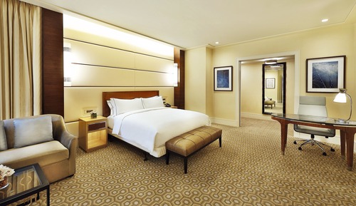 Room, 1 King Bed, Accessible, Smoking