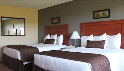 Double Room, 2 Queen Beds