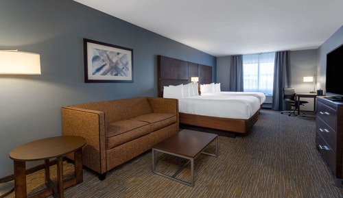 Suite, 2 Queen Beds, Non Smoking