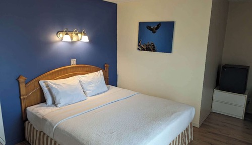 Deluxe Room, 1 King Bed (xxx)