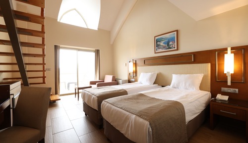 Family Duplex, Partial Sea View