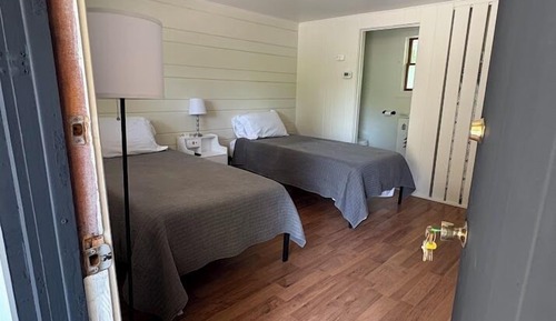 Basic Room, 2 Single Beds
