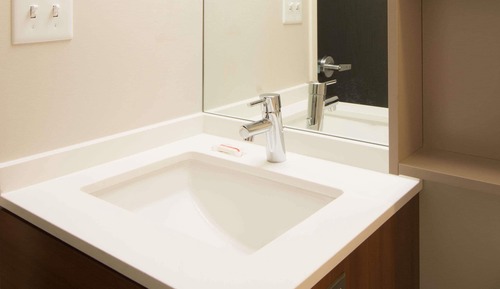 Studio Suite, 1 Queen Bed, Non Smoking