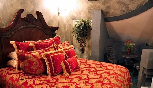 Suite, 1 Queen Bed (Romeo & Juliet Suite II)