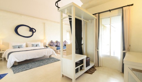 Seaview Suite