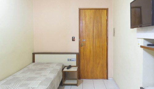 Apto Standard Single