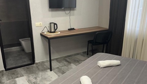 Deluxe Double Room, Lanai, City View