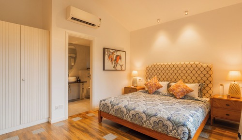 Basic Villa, Balcony, Garden View