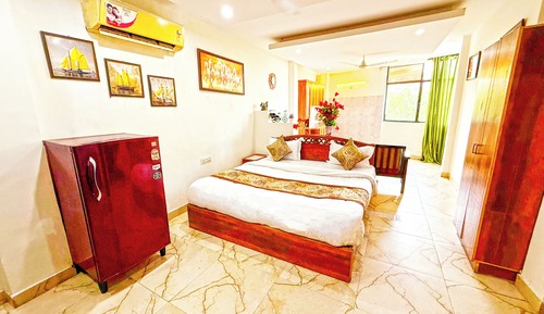 Deluxe Double Room, City View