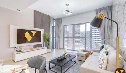 Luxury Apartment, Canal View