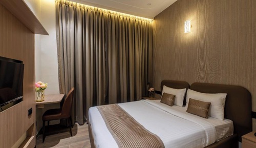 Executive Room