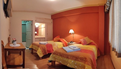 Classic Twin Room