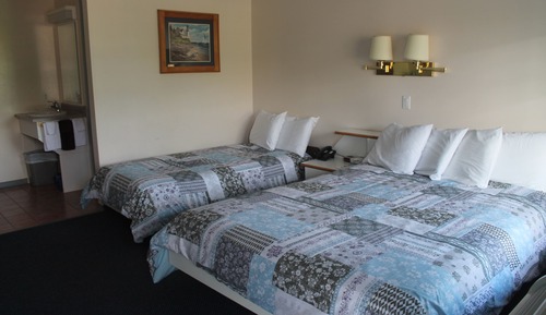 Comfort Room Double Bed