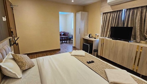 Superior Double Room, Courtyard View