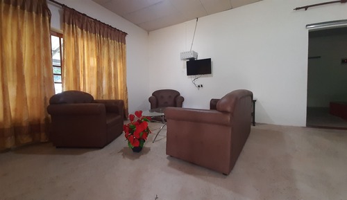 Classic Bungalow, Lake View