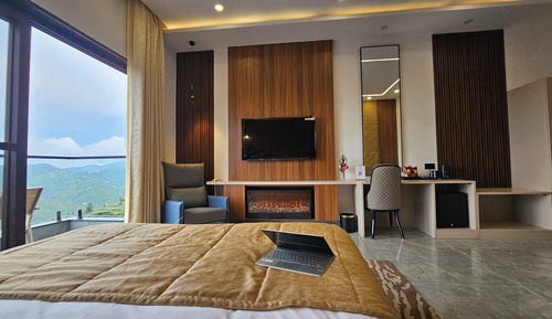 Deluxe Double Room, Mountain View