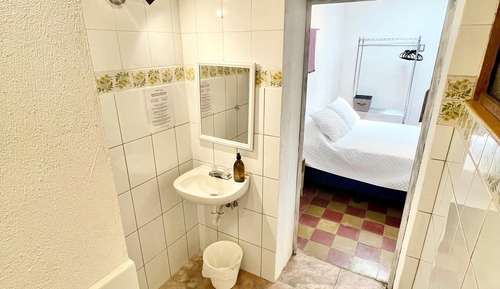 Family Room, Multiple Beds, Private Bathroom (ELA 5)