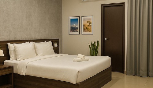 Superior Double Room, City View