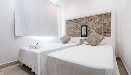 Twin Room (Shared Bathroom)