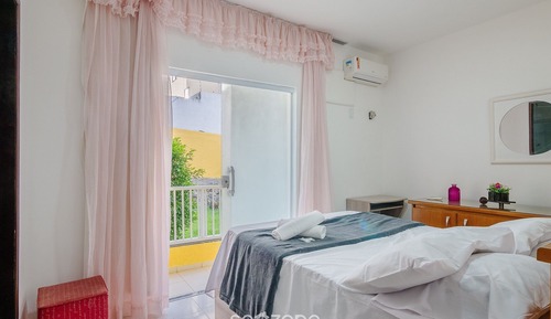 Basic Apartment
