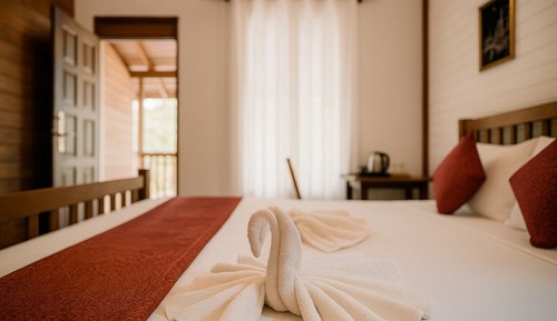 Deluxe Double Room, Garden View
