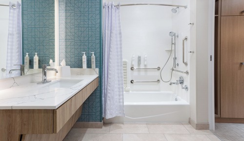 Room, Multiple Beds, Accessible, Mountain View (Bathtub)