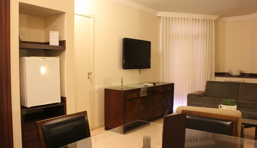 Executive Suite, City View