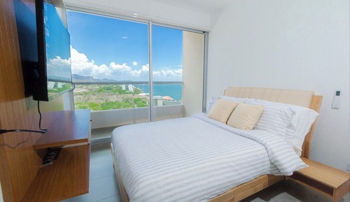 Studio Suite (1605E)