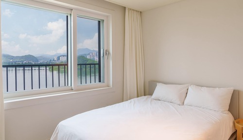 Basic Room, 1 Bedroom (B,3st Floor (River View /BBQ))