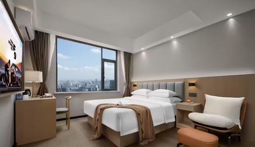 Basic Single Room, City View