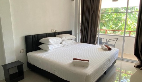 Deluxe Double Room, Balcony, City View