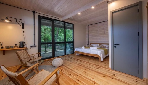 Deluxe Triple Room, Garden View