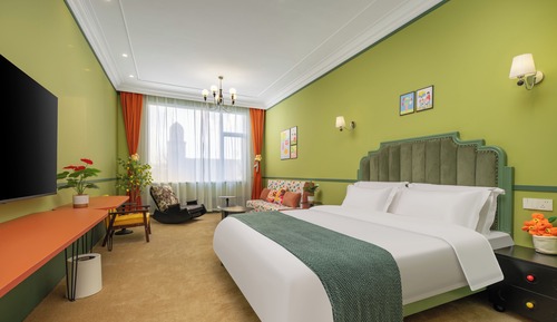Classic Double Room, City View