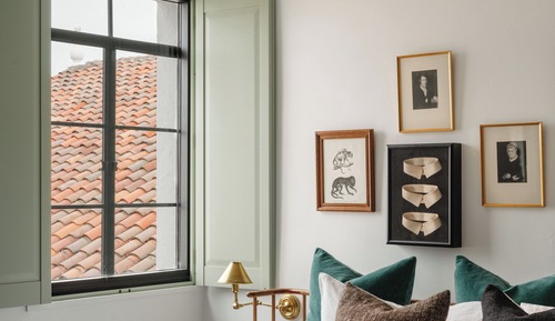 Room, City View