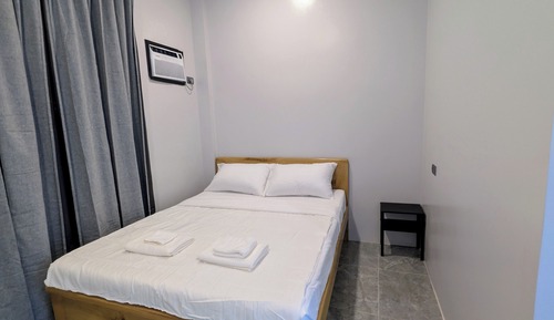 Basic Single Room