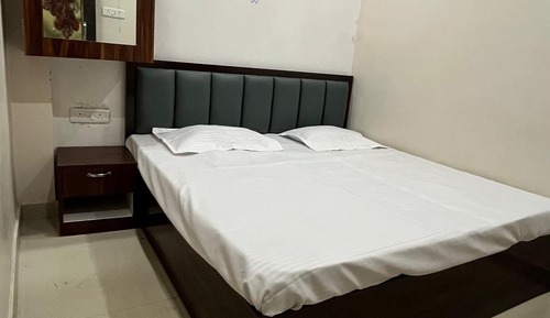 Double Room, 1 Queen Bed, Balcony, City View