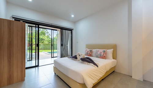 Basic Villa, Patio, Garden View