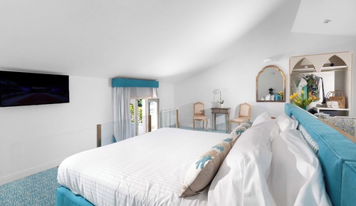 Apartment, 1 Bedroom, Smoking, Pool Access