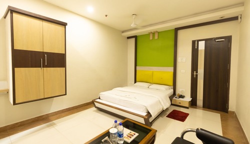 Deluxe Single Room