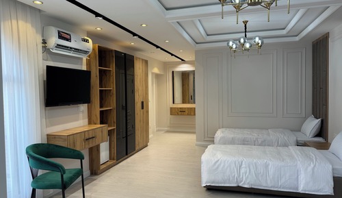 Family Suite