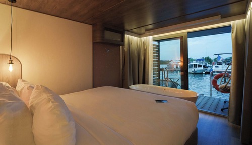 Superior Suite, River View