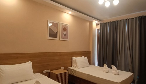 Standard Double or Twin Room, Non Smoking, Mountain View