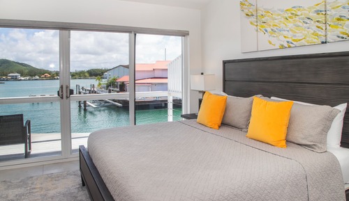 Luxury Townhome, Villa 232F