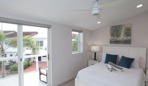 Luxury Townhome, Villa 232C