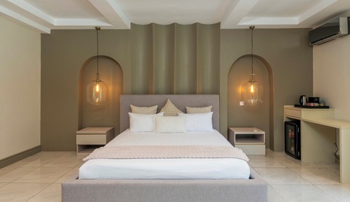Deluxe Double Room, 1 King Bed, Air conditioning, Garden View