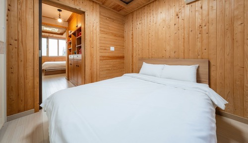 Basic Room, 4 Bedrooms (Private House A(Ocean View / BBQ))
