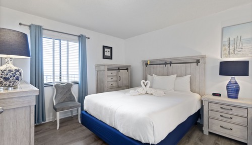 Signature Condo, 1 Bedroom, Kitchenette, Beach View